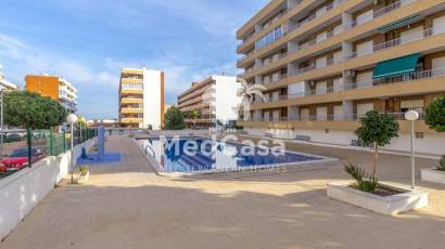 Segunda mano - Apartamento -
Torrevieja - Punta prima