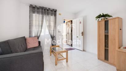Wiederverkauf - Erdgeschosswohnung -
Torrevieja