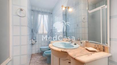 Resale - Apartment -
Guardamar del Segura - CENTRO