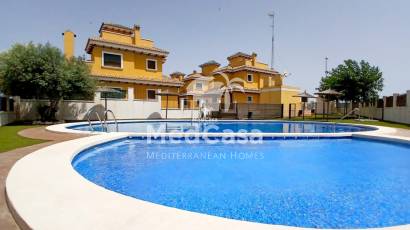 Resale - Villa -
Ciudad Quesada