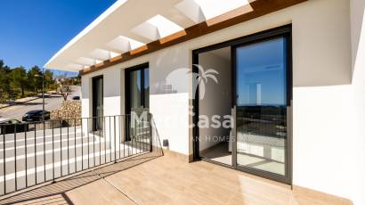 Obra nueva - Villa -
Polop de La Marina
