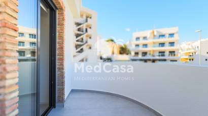 Obra nueva - Villa -
Orihuela Costa