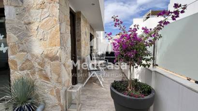 Resale - Semi-detached  -
Orihuela Costa