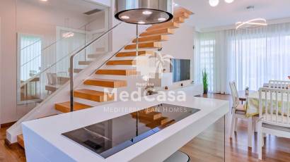 Segunda mano - Villa -
Pilar de la Horadada - Pueblo Latino