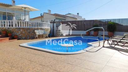 Wiederverkauf - Villa -
Torrevieja - San Luis