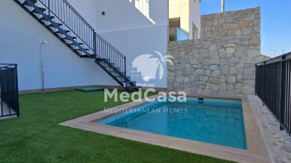 Obra nueva - Semi pareado -
Golf La Finca
