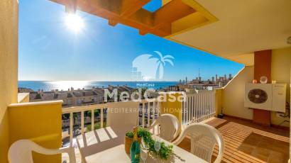 Resale - Apartment -
Orihuela Costa - Campoamor