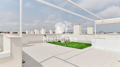 Obra nueva - Ático -
Torrevieja