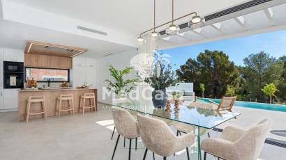 Obra nueva - Villa -
Polop de La Marina