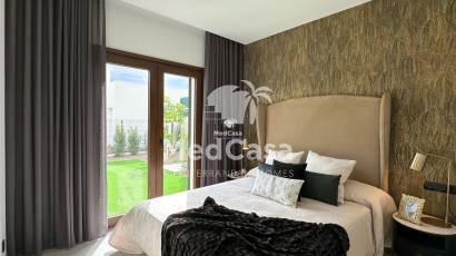 Obra nueva - Villa -
Golf La Finca