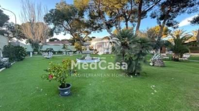 Wiederverkauf - Villa -
Orihuela Costa - Altos de Campoamor