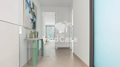 Neubau - Villa -
Benidorm