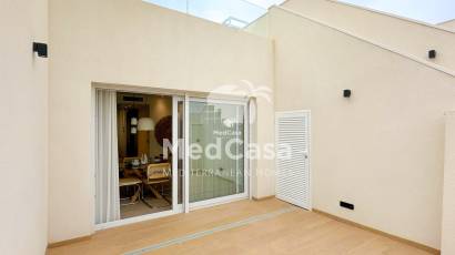 Neubau - Penthousewohnung -
Golf La Finca