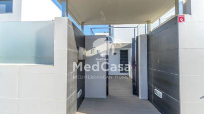 Segunda mano - Villa -
Orihuela Costa - Agua Marina