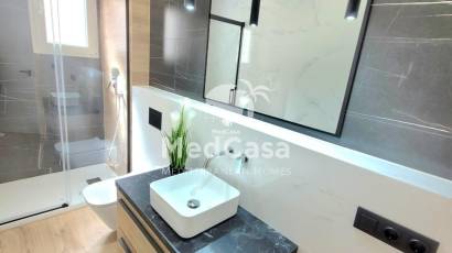 Segunda mano - Apartamento -
Torrevieja - Playa del Cura