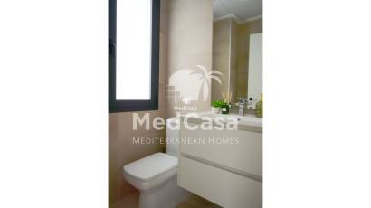 Obra nueva - Semi pareado -
Dolores