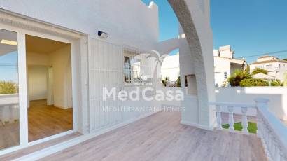 Wiederverkauf - Reihenhaus -
Orihuela Costa - Villamartín-Las Filipinas