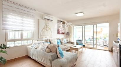 Resale - Villa -
Orihuela Costa - Villamartín