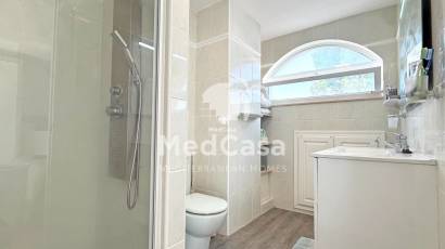 Resale - Villa -
Orihuela Costa - Villamartín