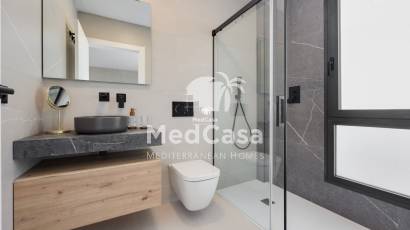 Obra nueva - Villa -
Torrevieja