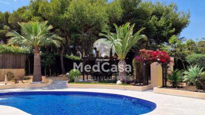 Resale - Villa -
Moraira - Cap Blanc