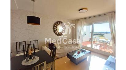 Resale - Penthouse -
Roldan