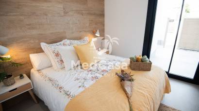 Neubau - Erdgeschosswohnung -
La Manga