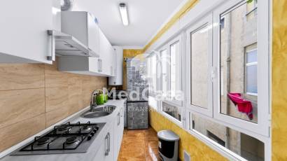 Resale - Apartment -
Guardamar del Segura - Center