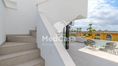 Obra nueva - Villa -
Benijofar