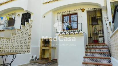 Segunda mano - Adosado -
Torrevieja - Lago Jardin
