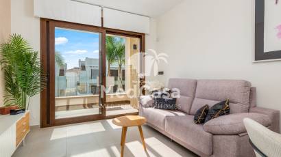 Obra nueva - Apartamento planta baja -
Torrevieja