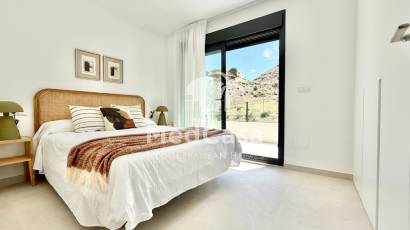 New Build - Townhouse -
Cox