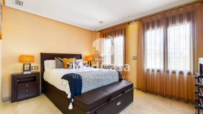 Resale - Villa -
La Aparecida - Orihuela