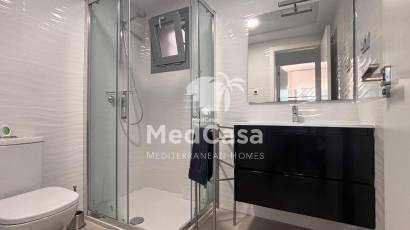 Wiederverkauf - Erdgeschosswohnung -
Torrevieja