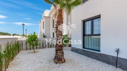 Obra nueva - Apartamento -
Rojales