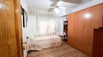 Wiederverkauf - Apartment -
Guardamar del Segura