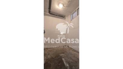 Resale - Ground floor apartment -
Formentera del Segura