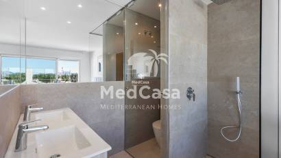 Neubau - Penthousewohnung -
Dolores