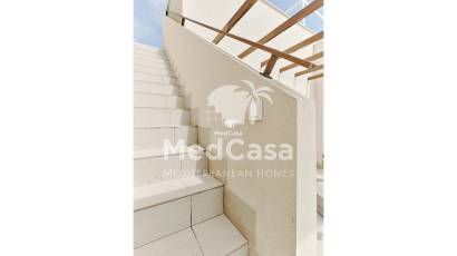 Obra nueva - Ático -
Torrevieja