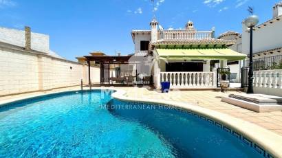 Segunda mano - Villa -
Orihuela Costa - La Zenia