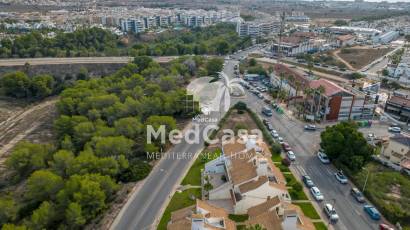 Segunda mano - Apartamento -
Orihuela Costa - Villamartín