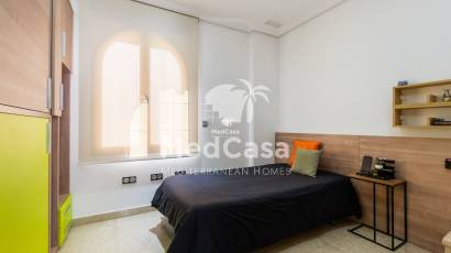 Resale - Villa -
La Aparecida - Orihuela