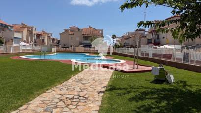 Resale - Townhouse -
Orihuela Costa - Playa Flamenca