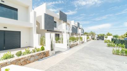 Neubau - Penthousewohnung -
Los Balcones (Torrevieja)
