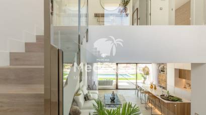 Obra nueva - Villa -
Finestrat