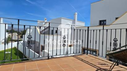 Obra nueva - Apartamento planta baja -
Cox