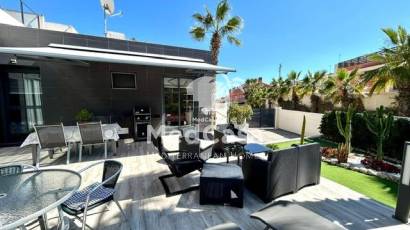 Resale - Semi -
Orihuela Costa - Villamartín-Las Filipinas