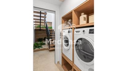 Neubau - Villa -
Polop de La Marina