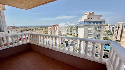 Resale - Apartment -
Guardamar del Segura