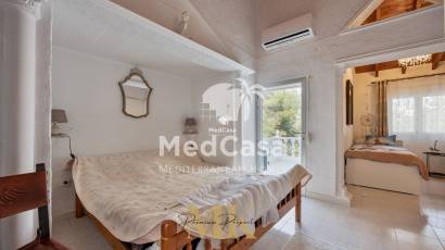 Wiederverkauf - Villa -
Denia - Montgó
